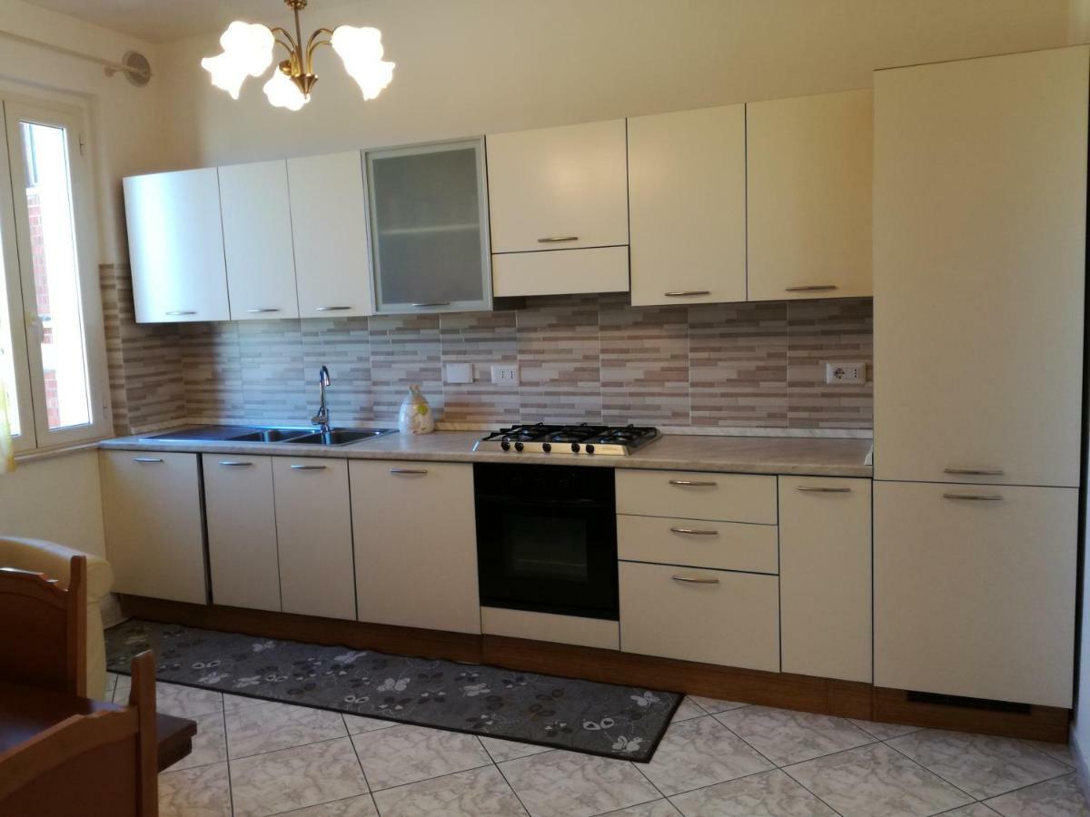 Appartamenti Brufa Civico 13/17 Экстерьер фото